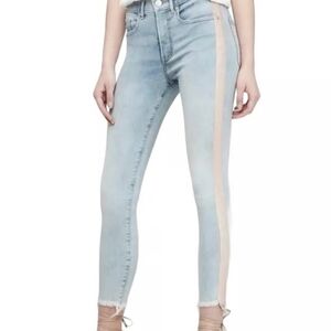 NWT... Express Cropped Skinny High Rise Jeans Light Wash Women's Size 4